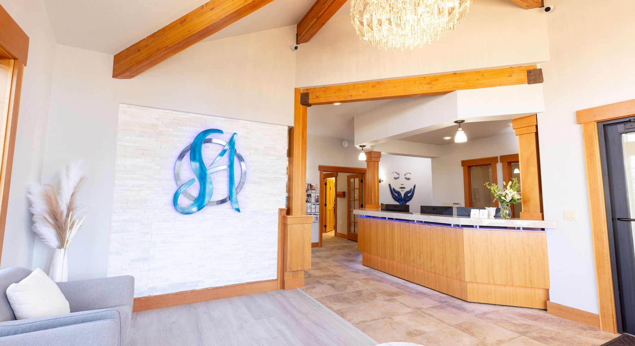 Modern reception area with stylish decor elements.